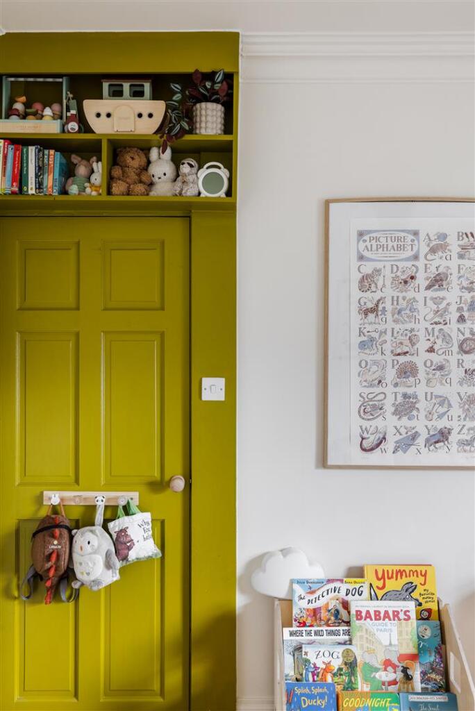 Mornington Road, E11