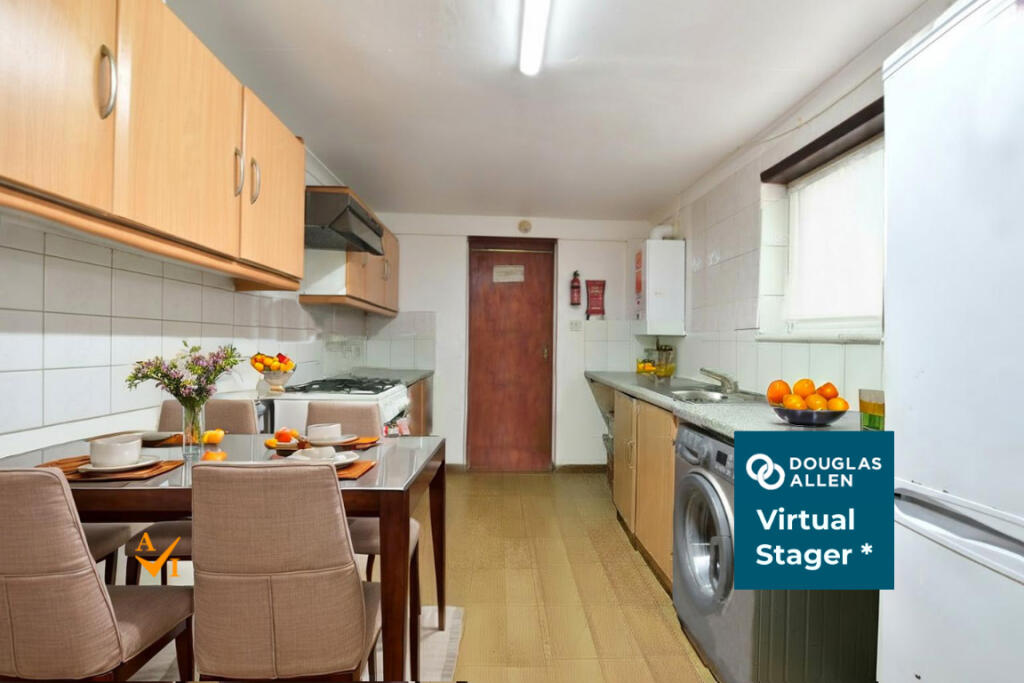 Kitchen/ Breakfast Room (Contemporary Style)