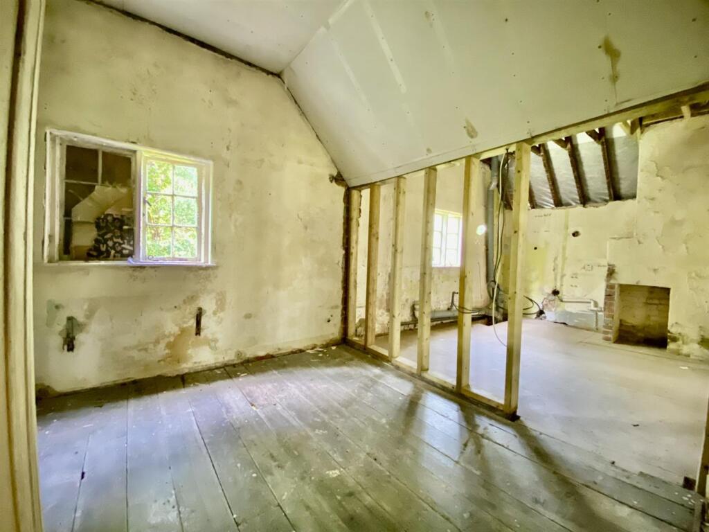 Bedroom 3 &amp; Bathroom