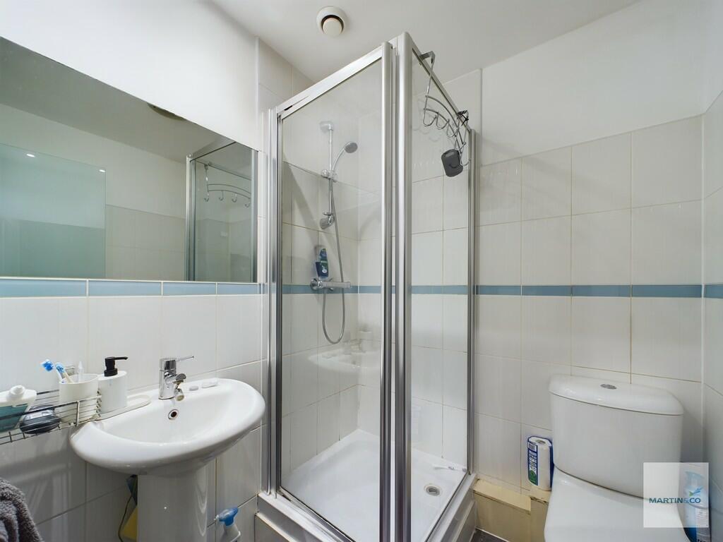 CAM03394G0-PR0058...