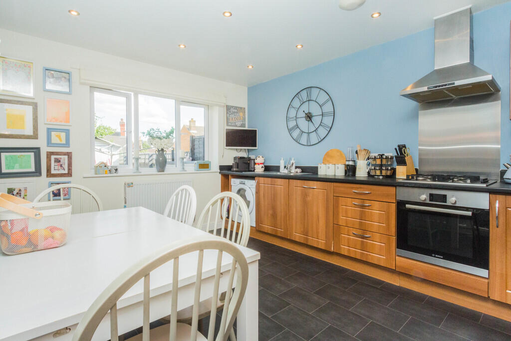 Kitchen/Dining Ro...