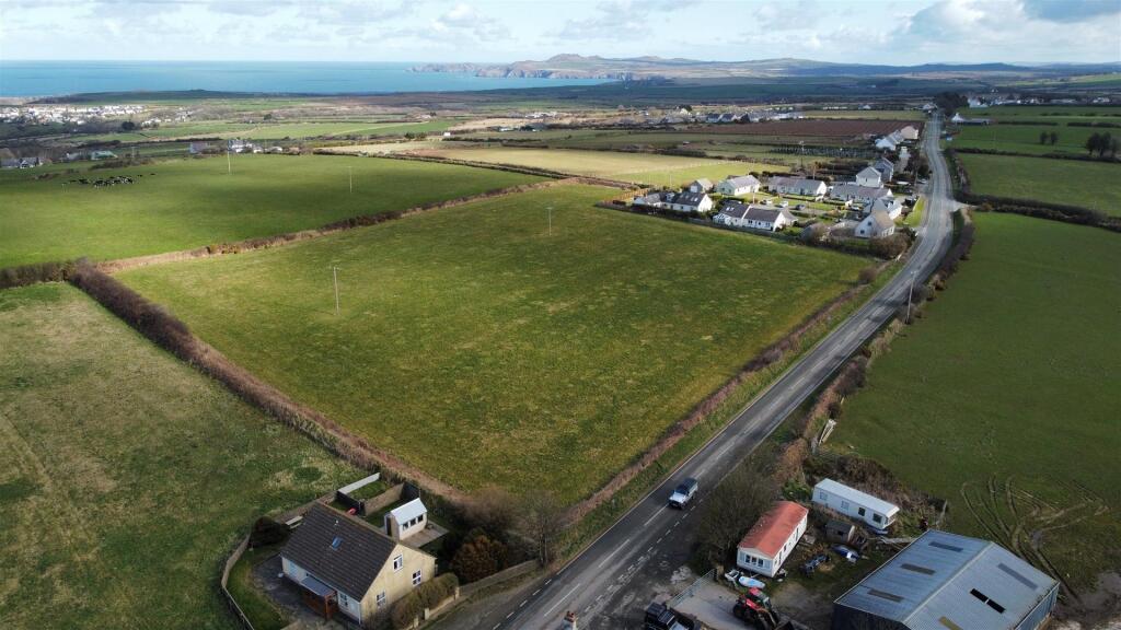 Maes-y-Ffynnon,, Penygroes Croesgoch, Haverfordwes