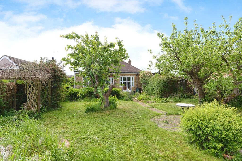 46thechasethechasebenfleetss73bs-29