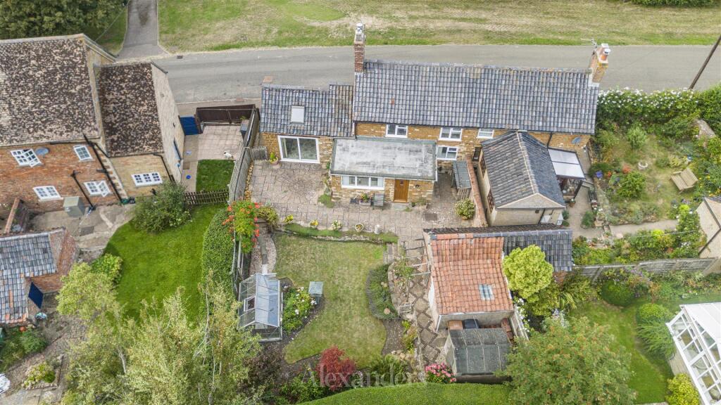 18 school hill drone shots_-5.jpg