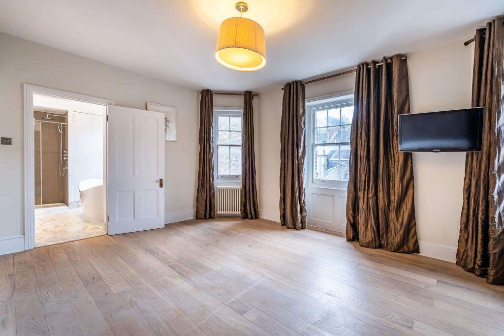 property in Bank House, 
Kensington Road, W8