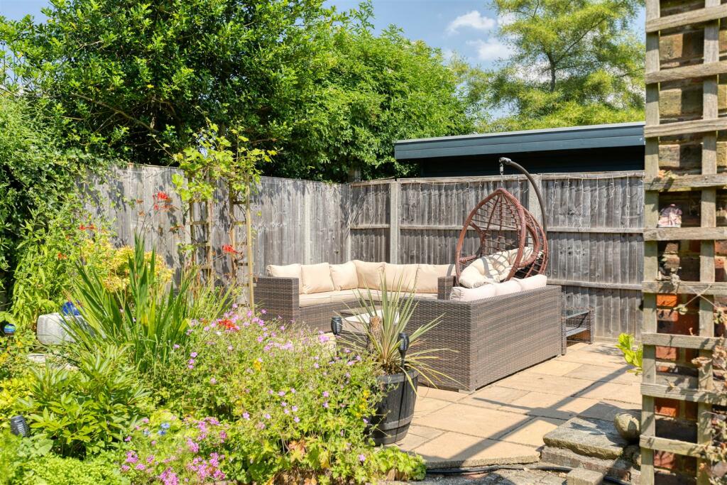 Private Garden
