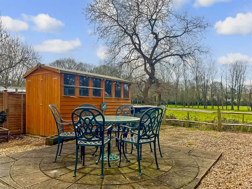 Rear Garden &amp; View