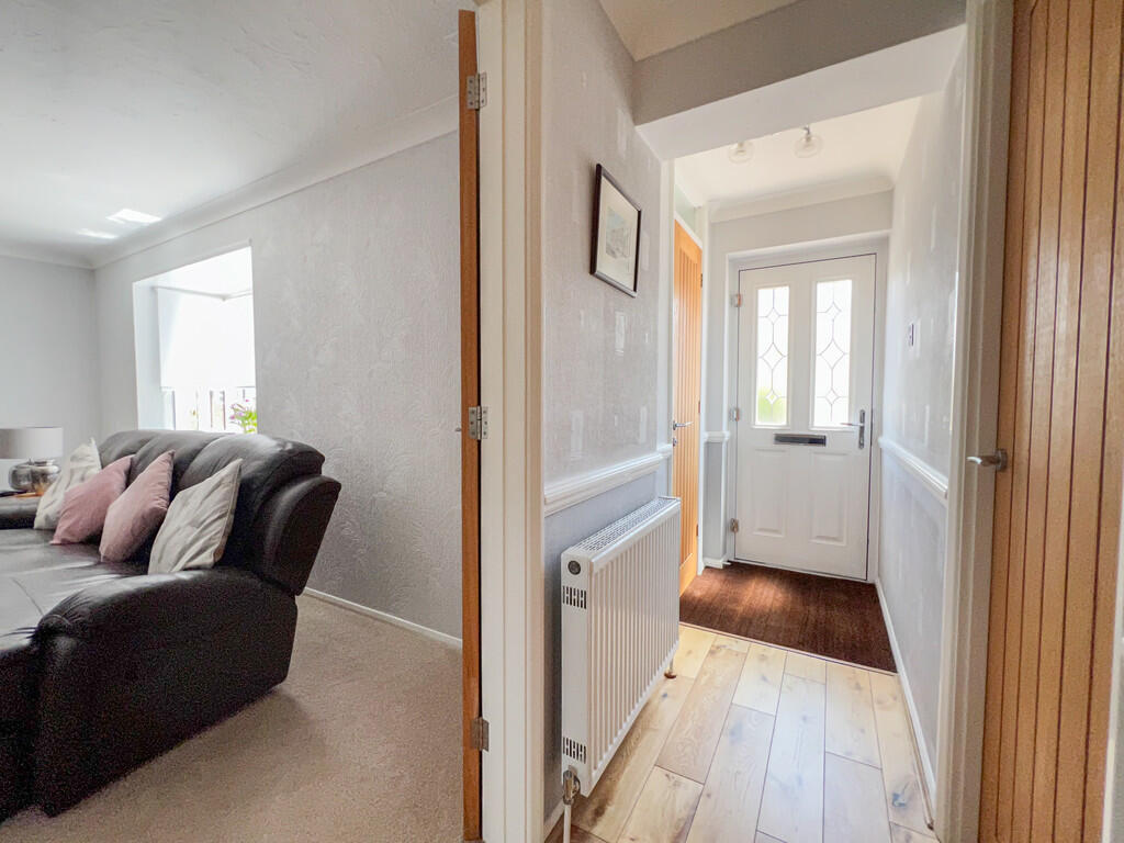 IMG_16942_11_larg...