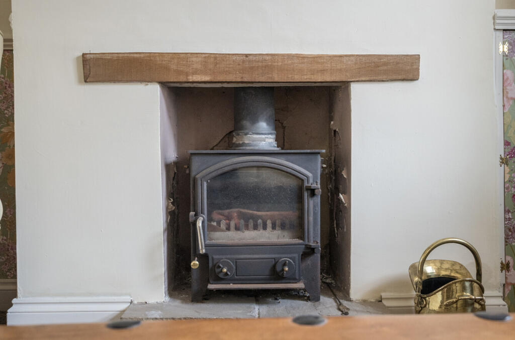 1306987-18-68498b...