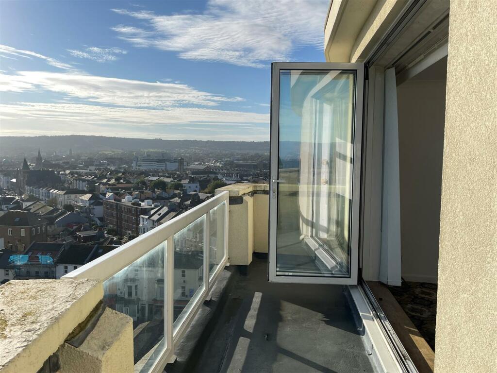 Bifold open to from balcony