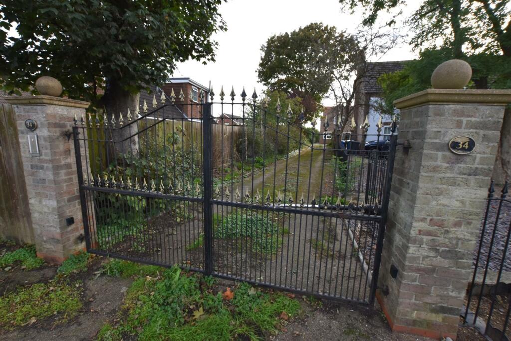 Access Gates.JPG