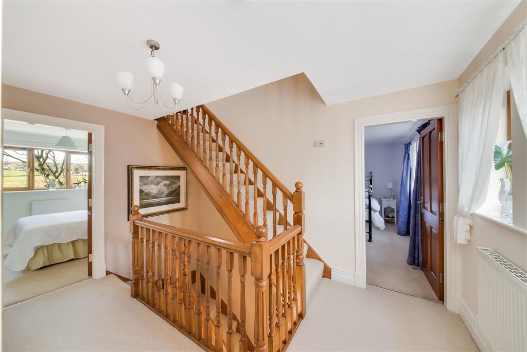 FIRST FLOOR LANDING