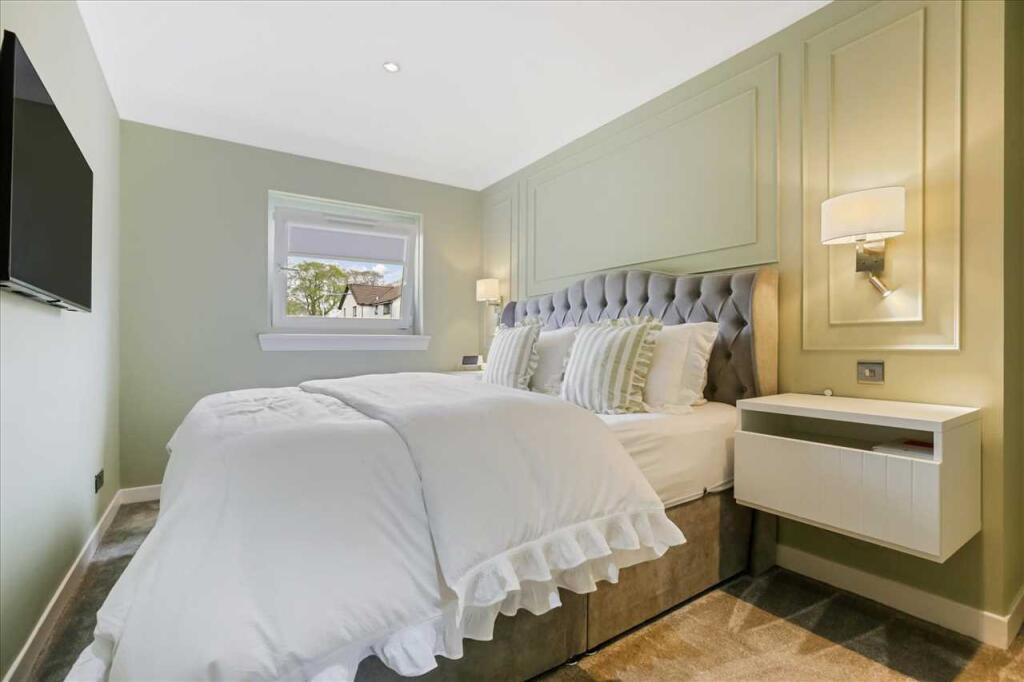 Bedroom One (1)