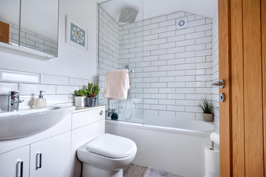 Ground Floor Bathroom