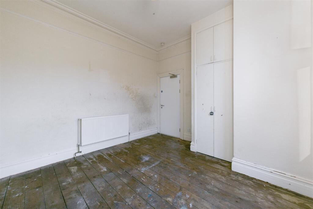 10, Cranbrook Road Bristol, BS6 7BN | Hollis Morga