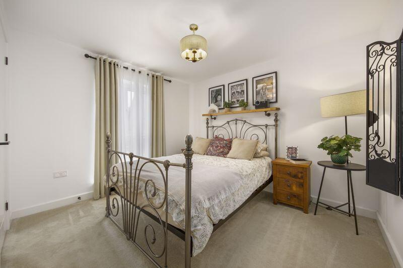 Bed1