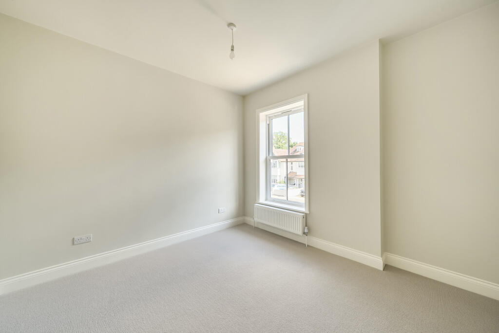 1325892-6-687a701...