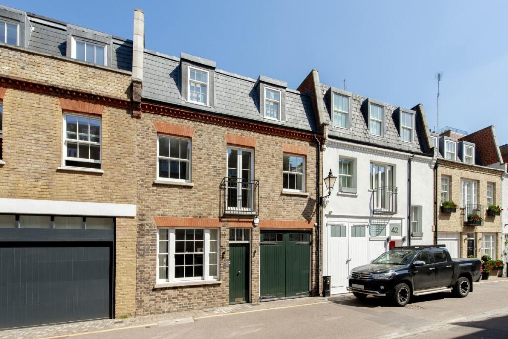 Clabon Mews 
