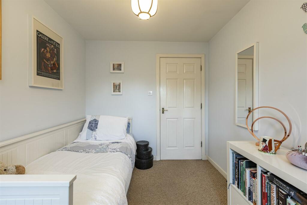 18 Cleuch Avenue North Middleton 36.JPG