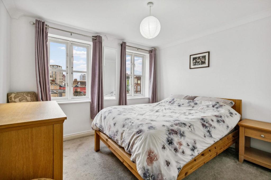 Bedroom.jpg