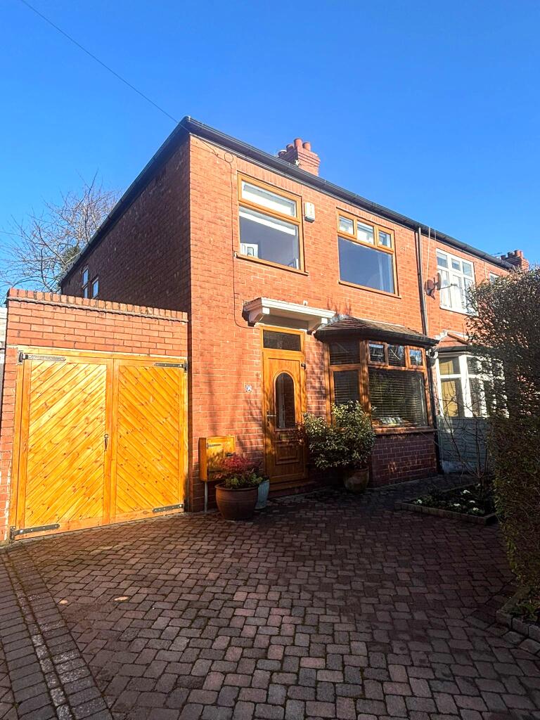 3 Bedroom Semi Detached for Sale