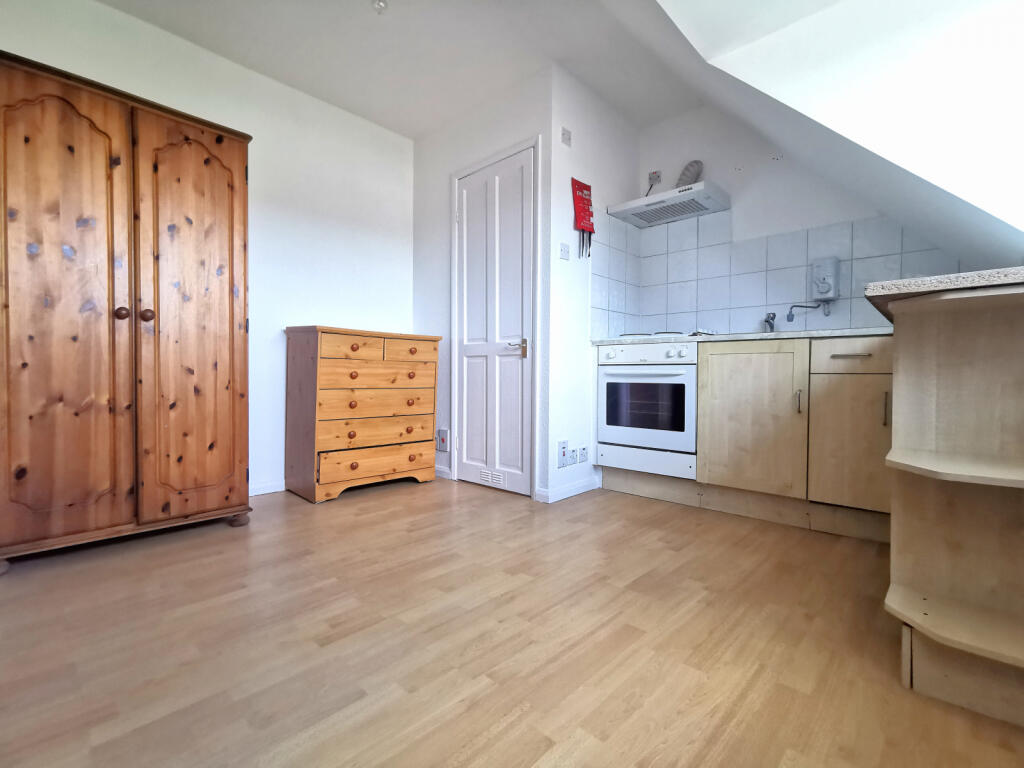 Lounge / Bedroom