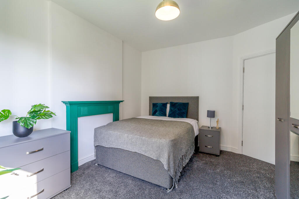 8435316-interior9-800