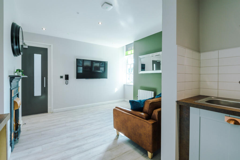 Jesmond View, Block A, Flat 8, Living Room 2