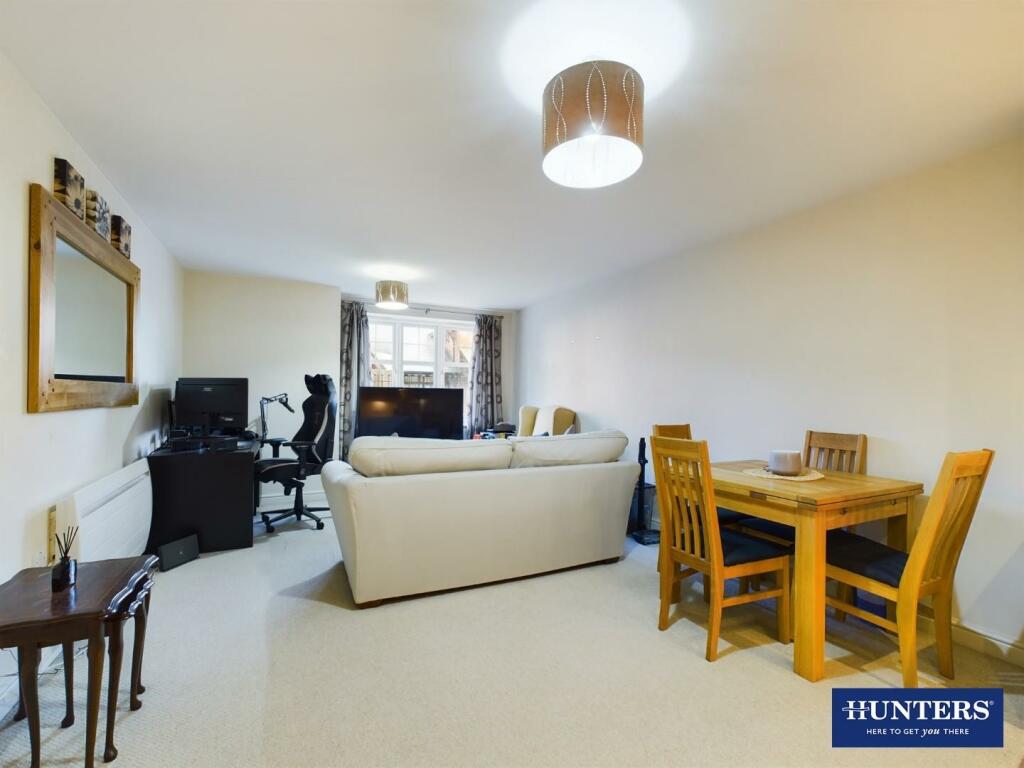 Living &amp; Dining Area