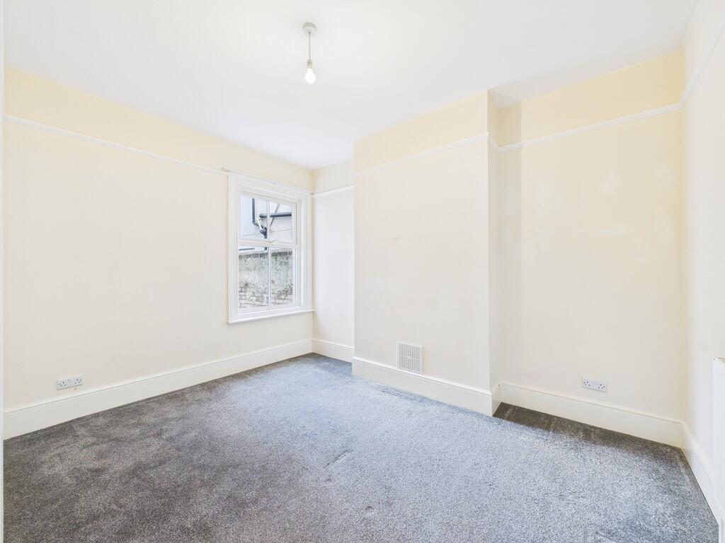 CAM03519G0-PR0380...