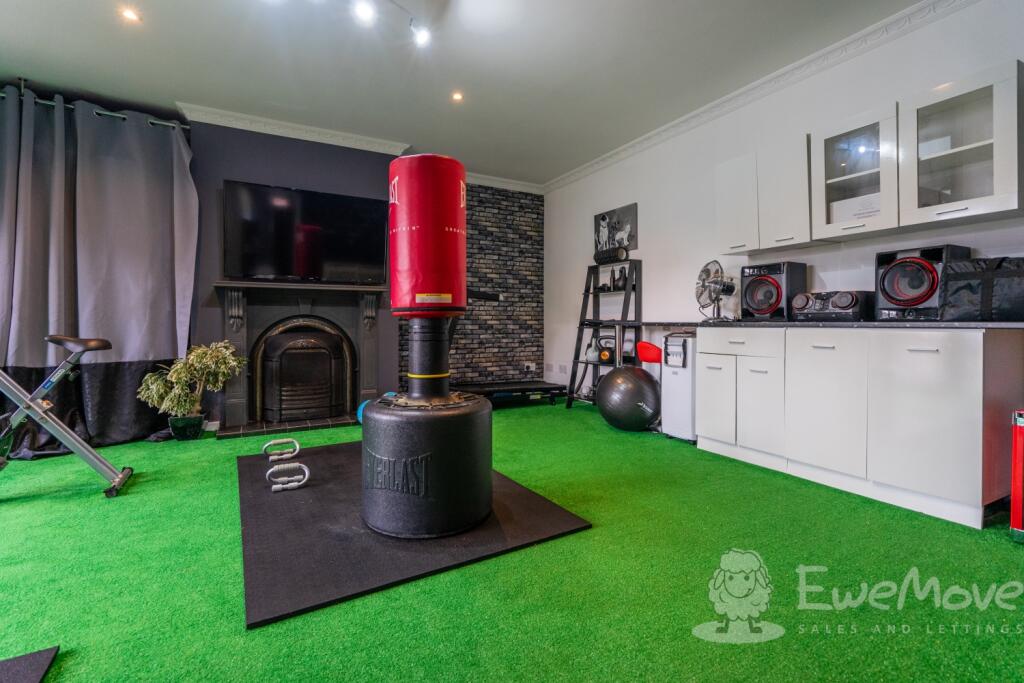 Bedroom Four Gym or Office