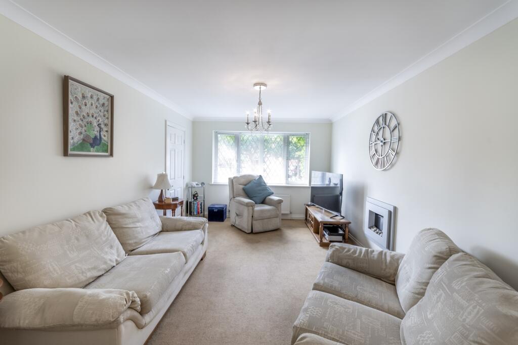 EweMove Estate Agent Scunthorpe - Living Room