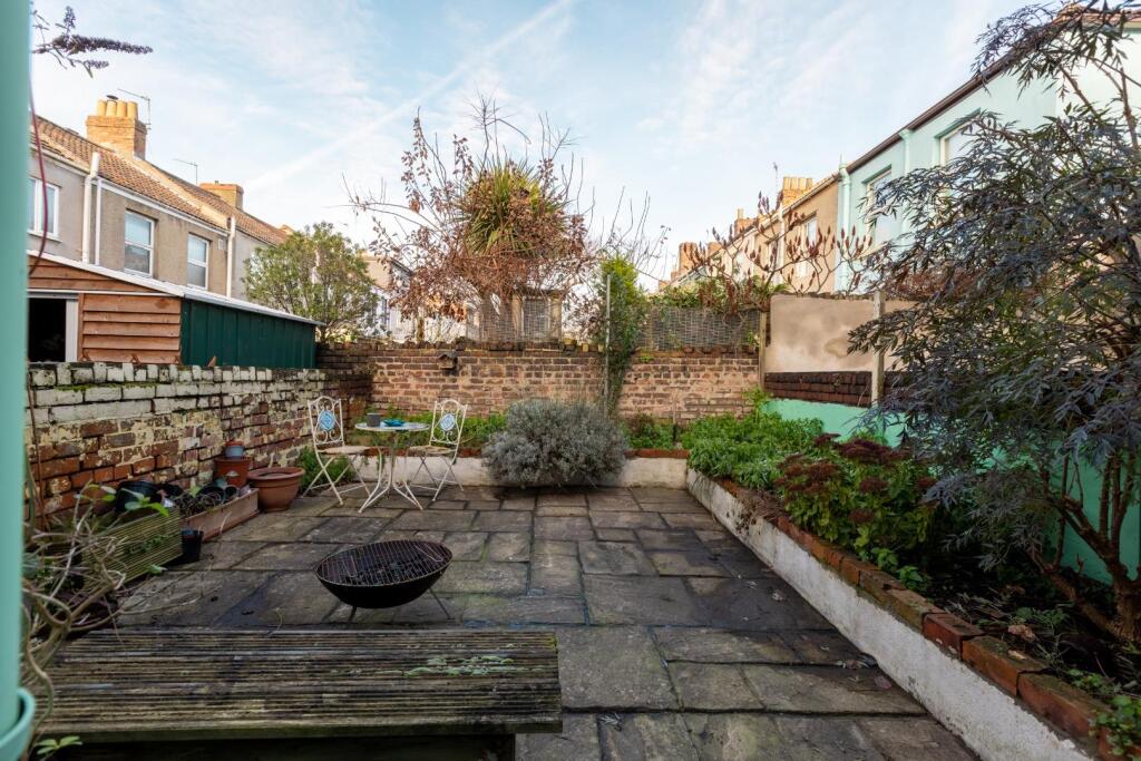 142 Avonvale Road, BS5-25.jpg