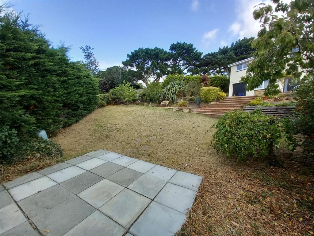 Mill House Gdn 3.jpg