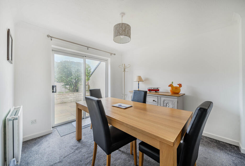 1364049-11-68e4d6...