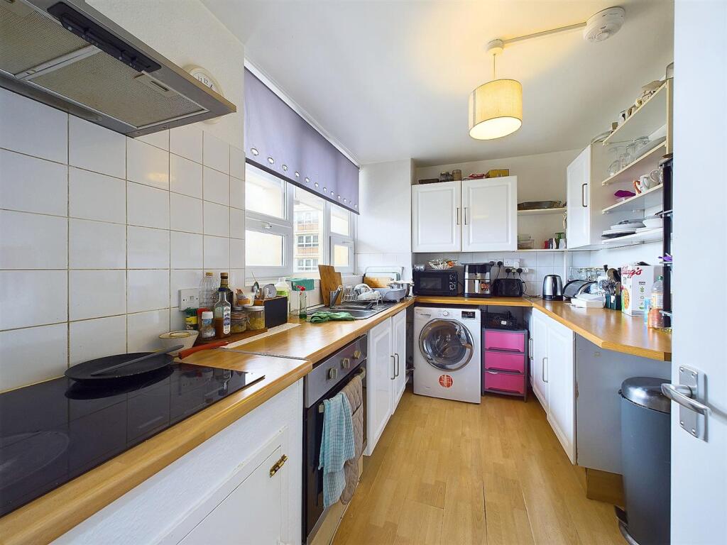 3 - 3 Bed Maisonette.jpg