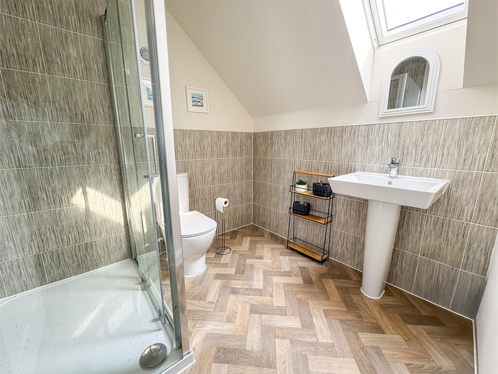 bed1 ensuite