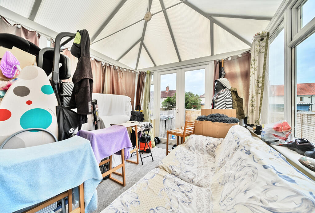 9-681c8bd25a756-1...