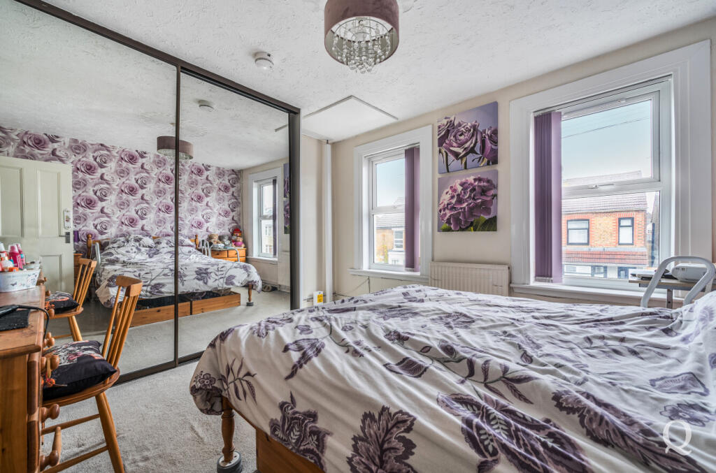 196f3426-3a23-42a...