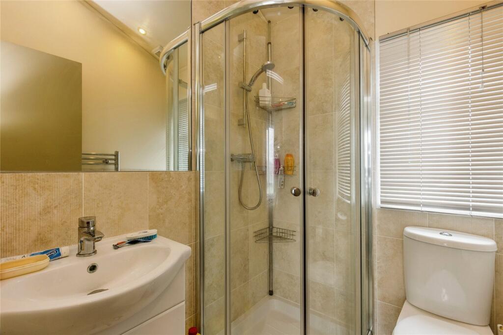 En Suite Shower Room