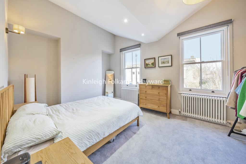 5077eaea-2f74-4896-a