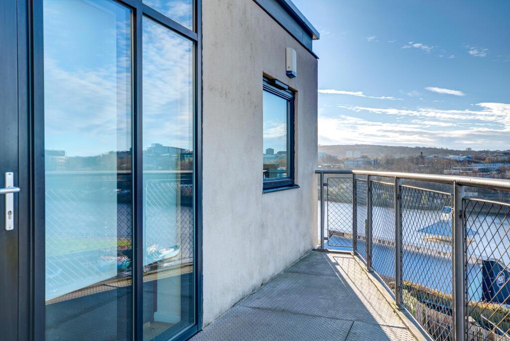 DSC_0440_1_2_3_4_5_6