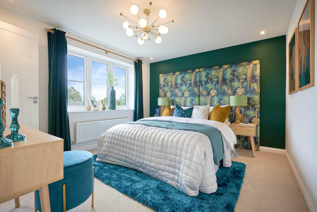 BOVIS-TV-X305-HAZEL-DEEP-21-08