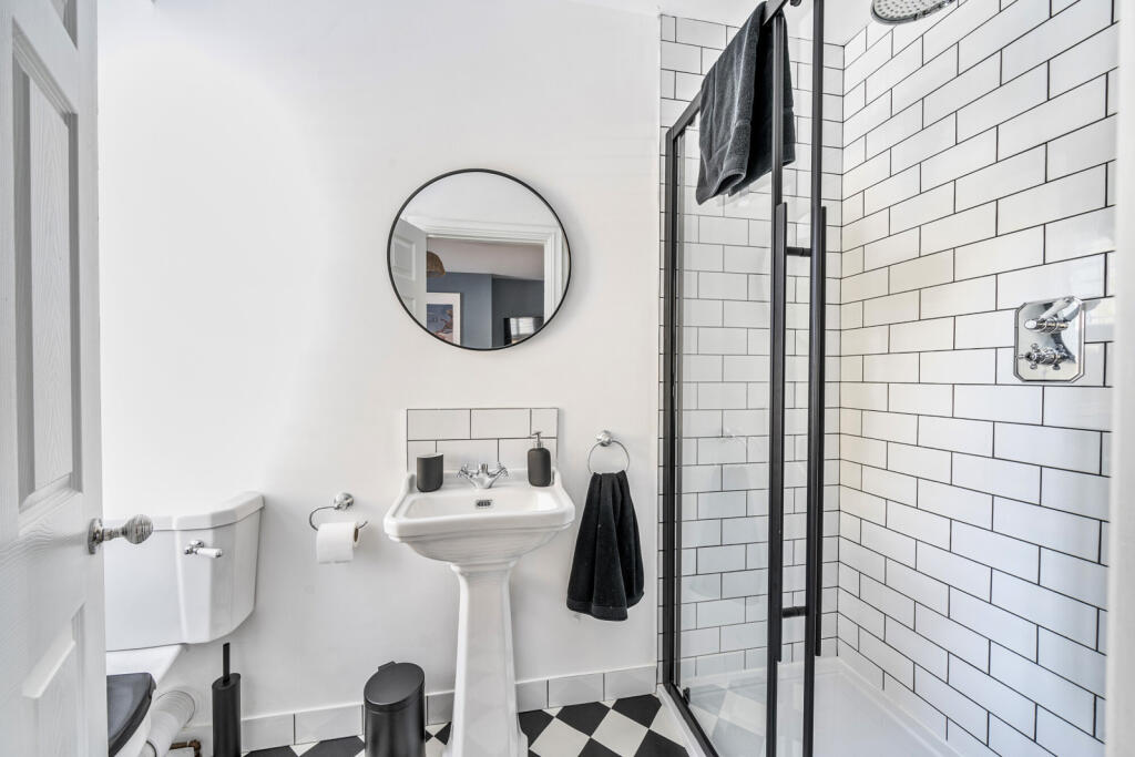 1363476-21-68e7e0...