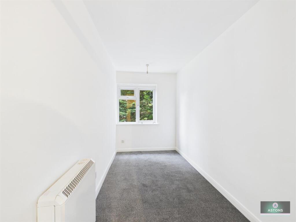 Bedroom.jpg