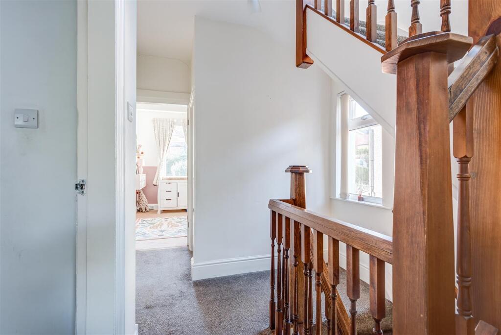 330MiddlewoodRoad(Interior)-20.jpg