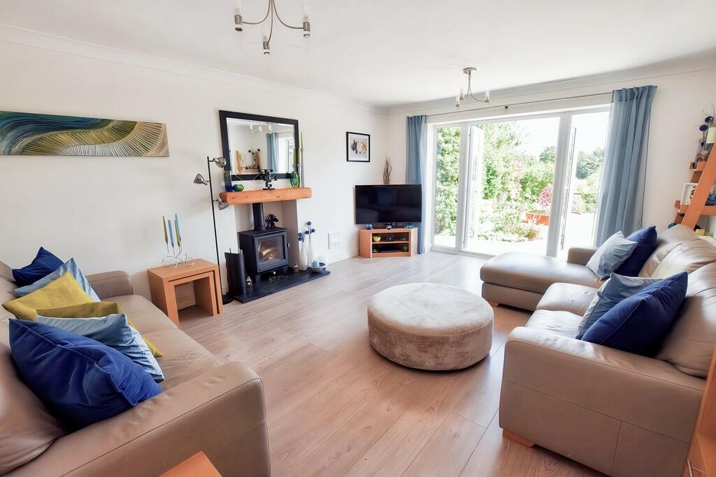 Lounge 1