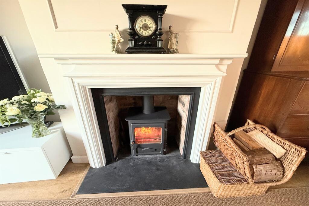 Lounge fire