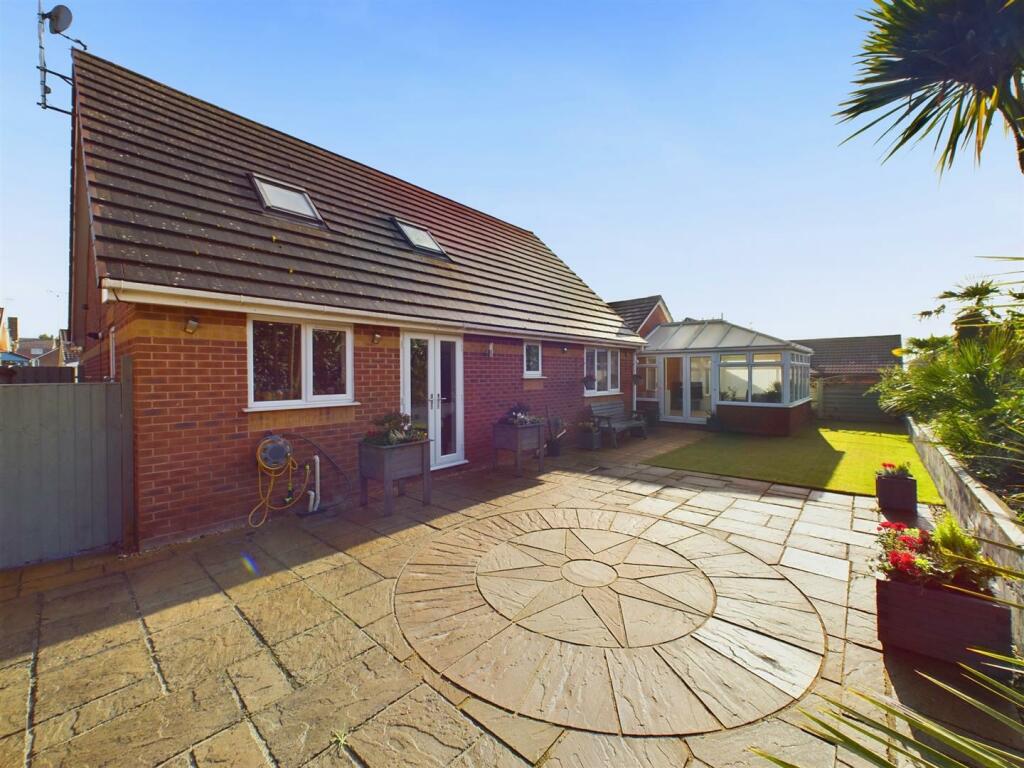 CAM01993G0-PR0133-ST