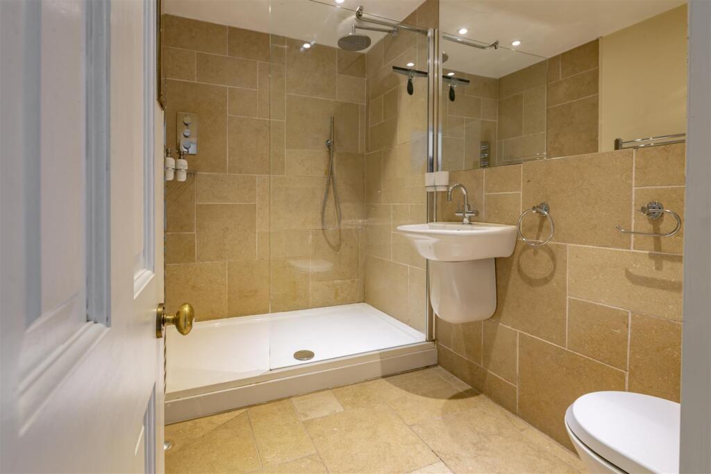 Bedroom One En-suite Shower Room